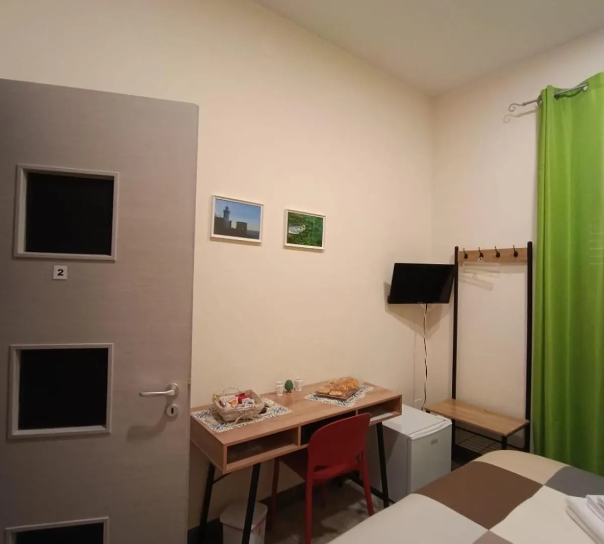 פלרמו Room Sixty One