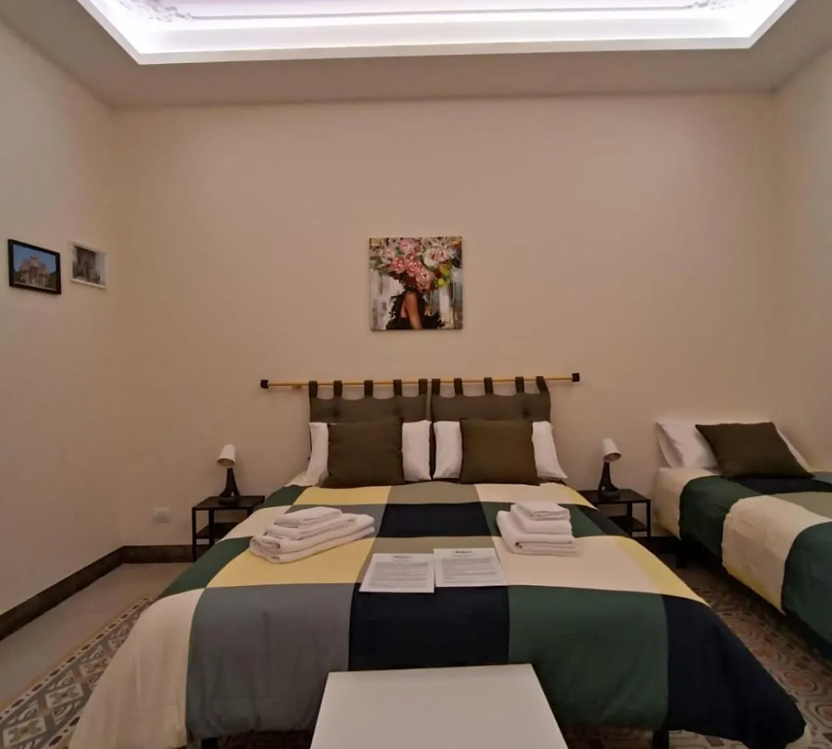 לינה וארוחת בוקר פלרמו Room Sixty One