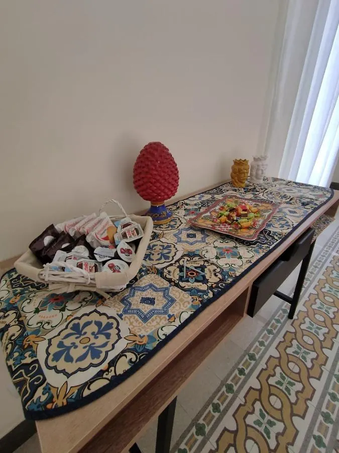 Room Sixty One Palermo 0*,  Italy